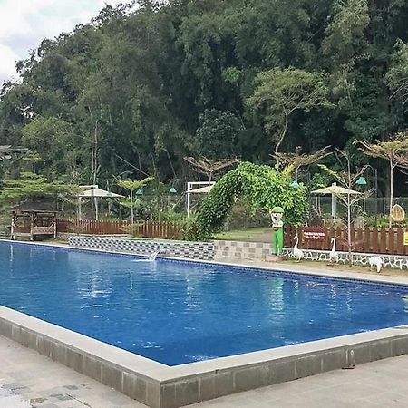 מלון Reddoorz Near Wisata Paribendo לוואנג מראה חיצוני תמונה